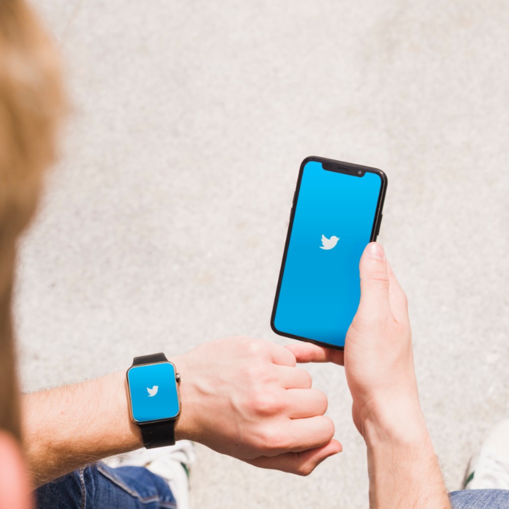 Analyzing the Best Way to Build a Twitter Chatbot