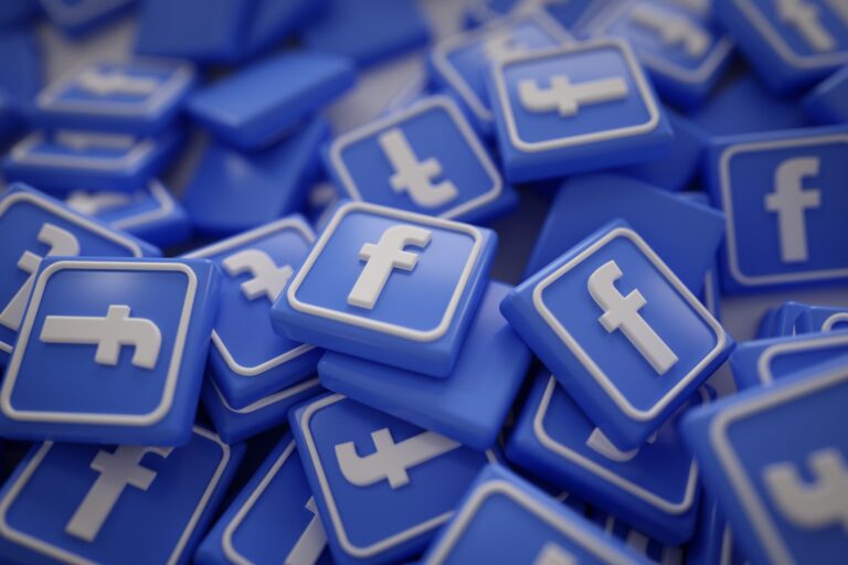 how to make a facebook bot